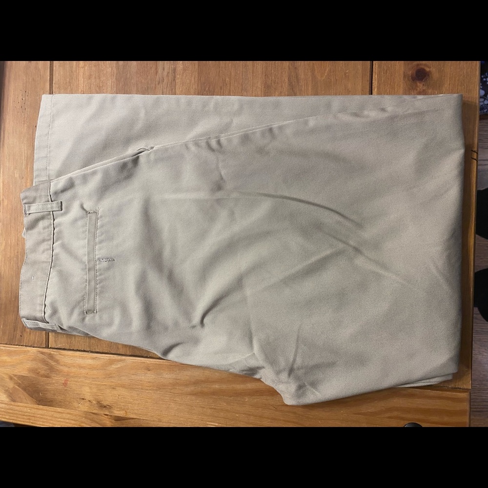 Men’s khakis